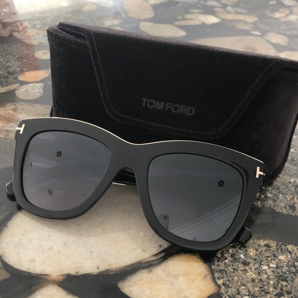 Tom Ford Black Julie Sunglasses - Picture 2 of 4